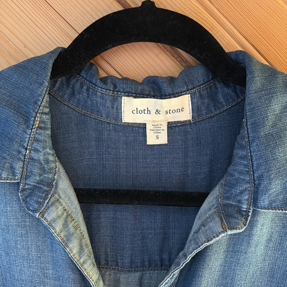 Cloth & Stone Blue Chambray Shirt Dress - Picture 2 of 7